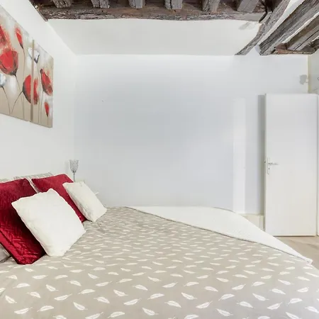 Le Petit T2 Cosy Proche Paris Daire *